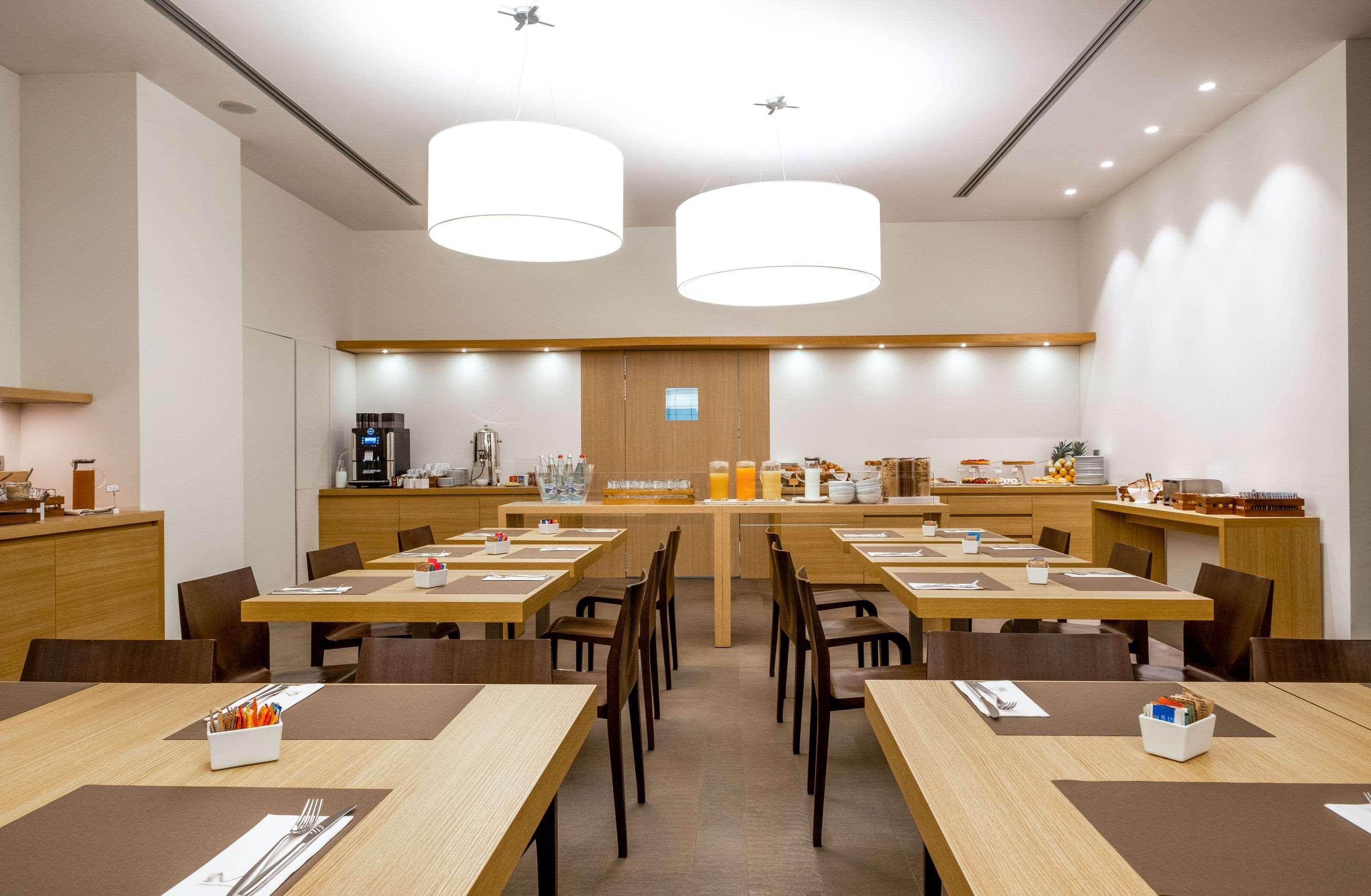 퀄리티 호텔 산 마르티노 가르뱌나테 모나스테로 가르바냐테 모나스테로 외부 사진